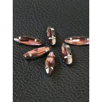 Страз (скло) в металевій оправі. Розмір — 4×15 мм. Колір баклажановий 5 шт.