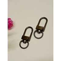 Карабин. Довжина 34 мм/кільце 10 мм/чорний